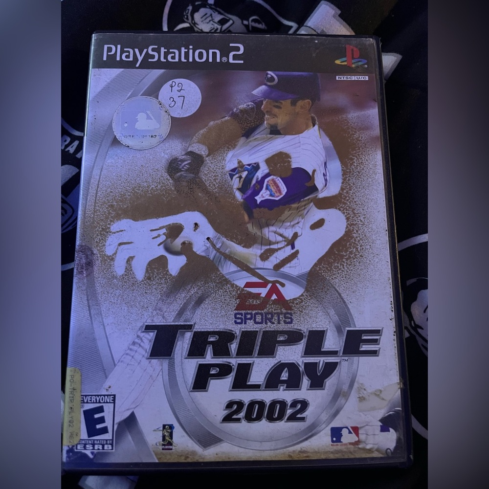 PS2- MLB Triple Play 2002